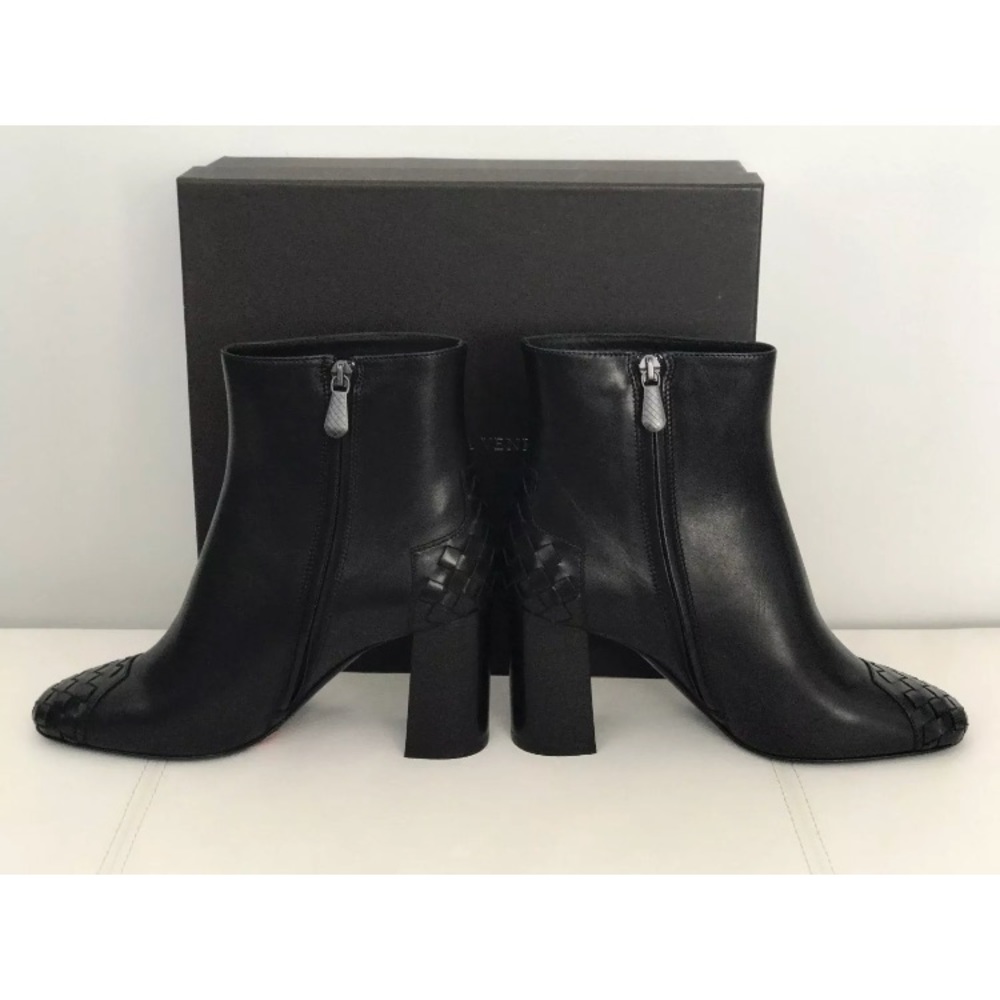 Bottega Veneta Jungle Calf Leather Ankle Boots, 38 - Picture 6 of 8